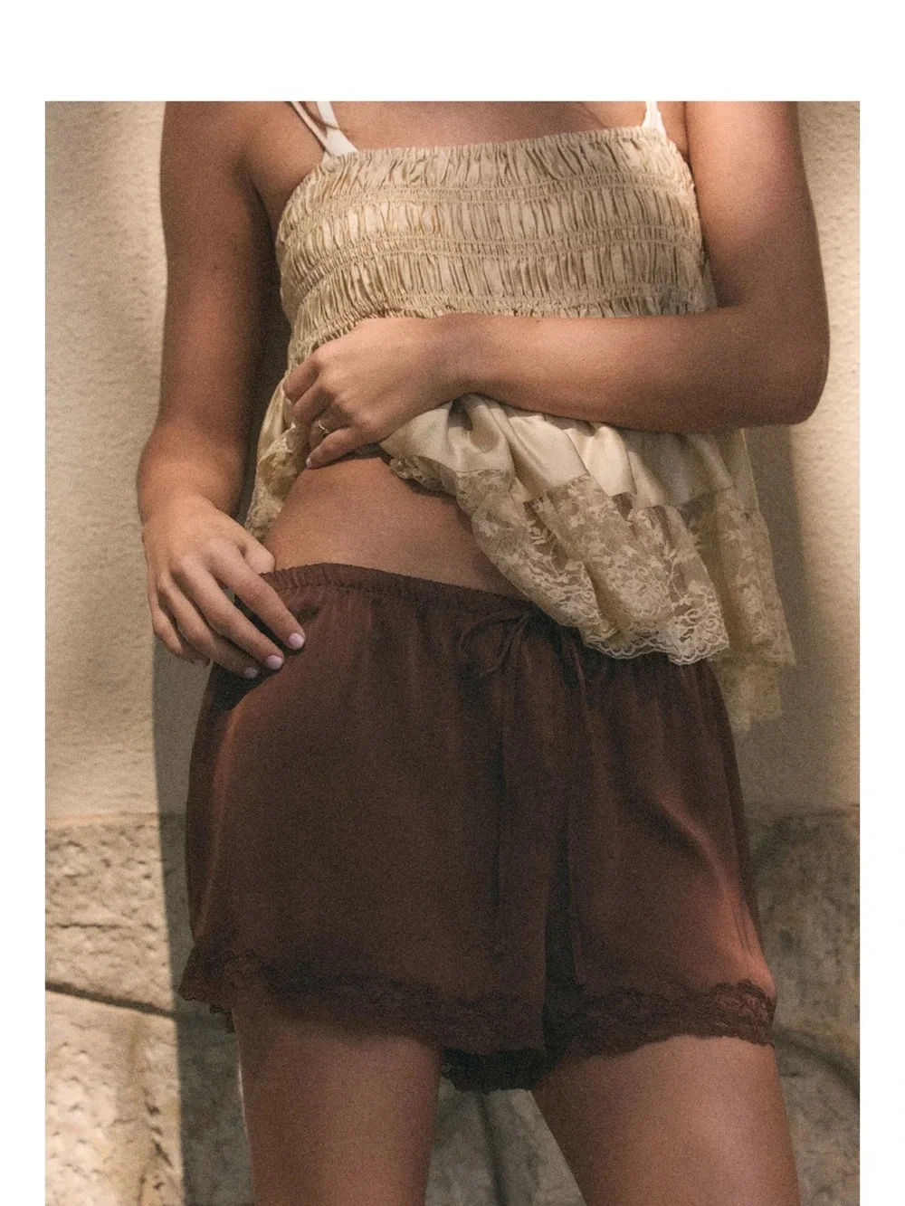 Zara lace shorts - Picture 2 of 7